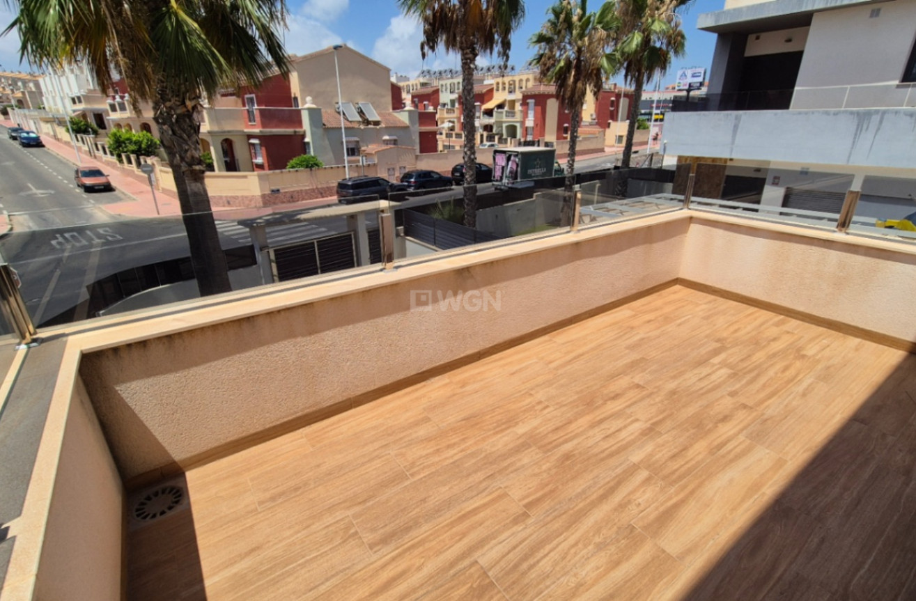 Resale - Villa - Torrevieja - Costa Blanca