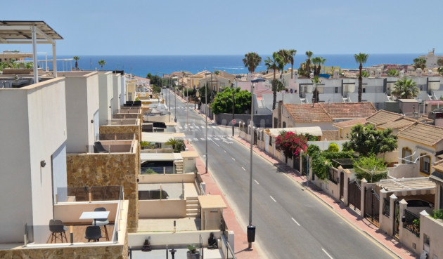 Resale - Villa - Torrevieja - Costa Blanca