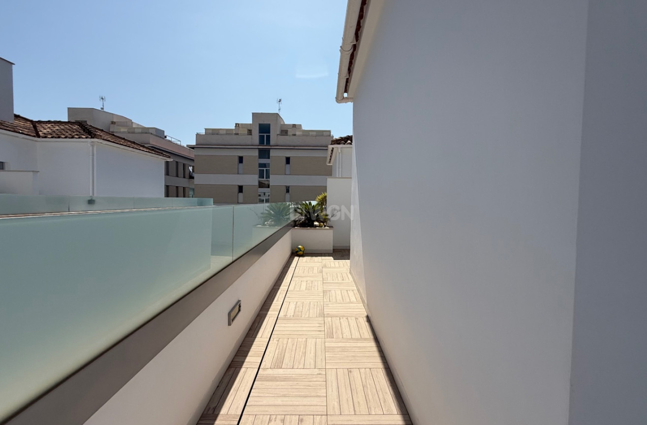 Resale - Townhouse - Orihuela - Inland