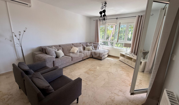 Resale - Villa - Orihuela - Inland