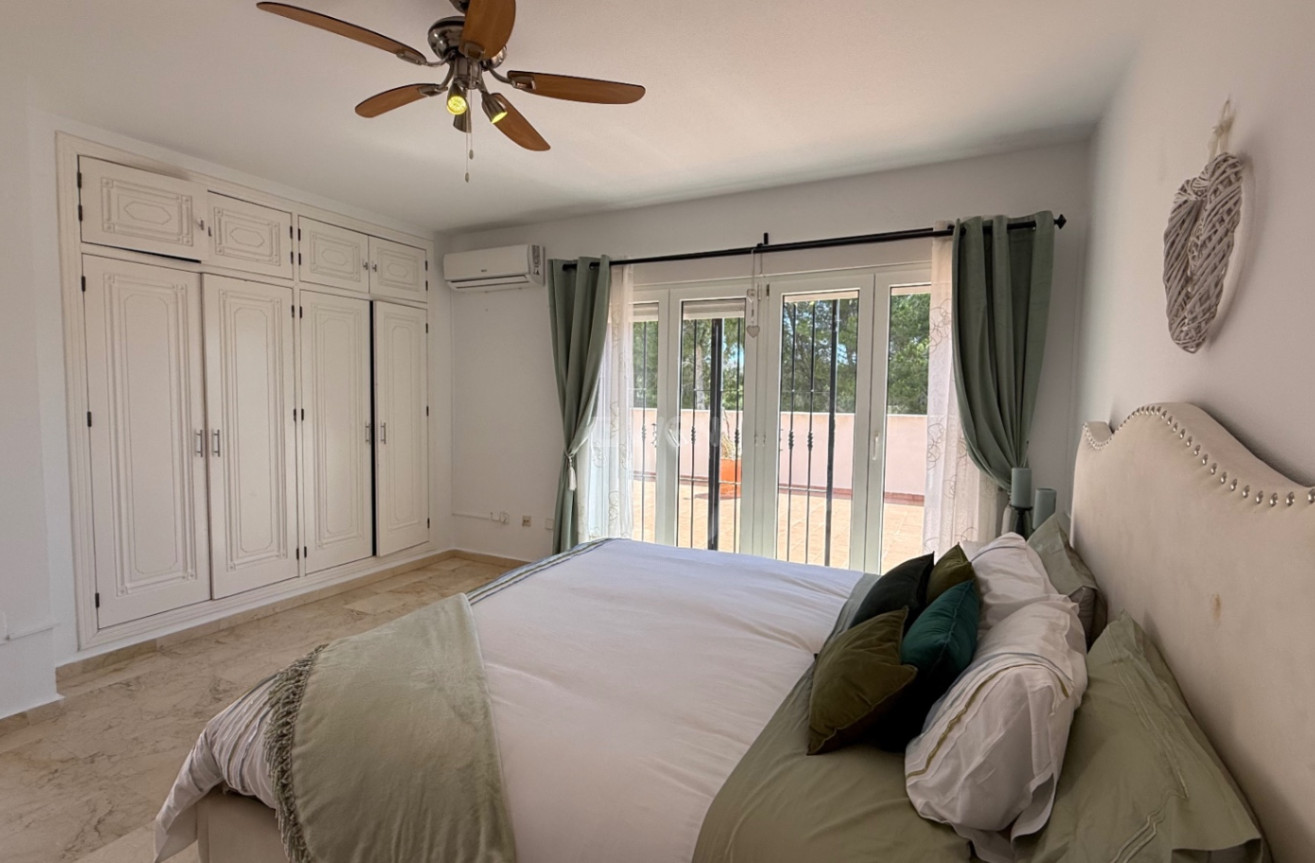 Resale - Villa - Orihuela - Inland