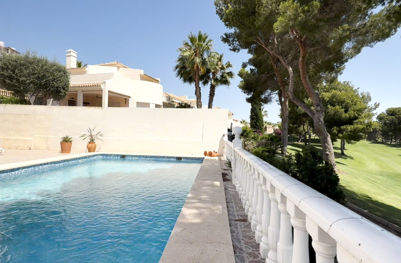 Resale - Villa - Orihuela - Inland