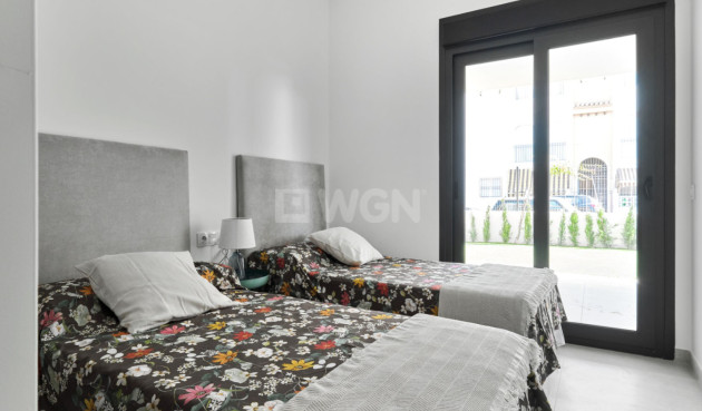 Resale - Townhouse - Torrevieja - Costa Blanca