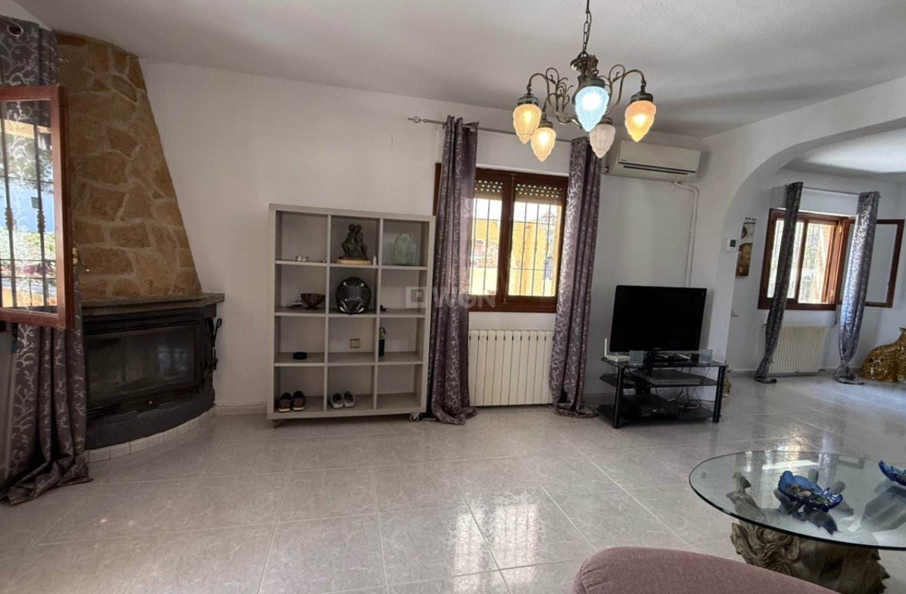 Resale - Villa - Orihuela - Inland