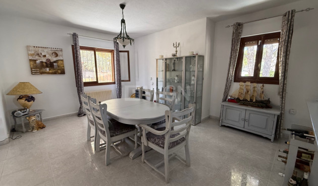 Resale - Villa - Orihuela - Inland