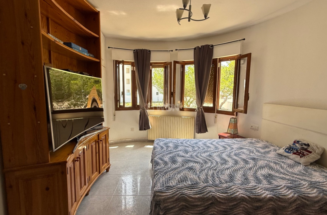 Resale - Villa - Orihuela - Inland