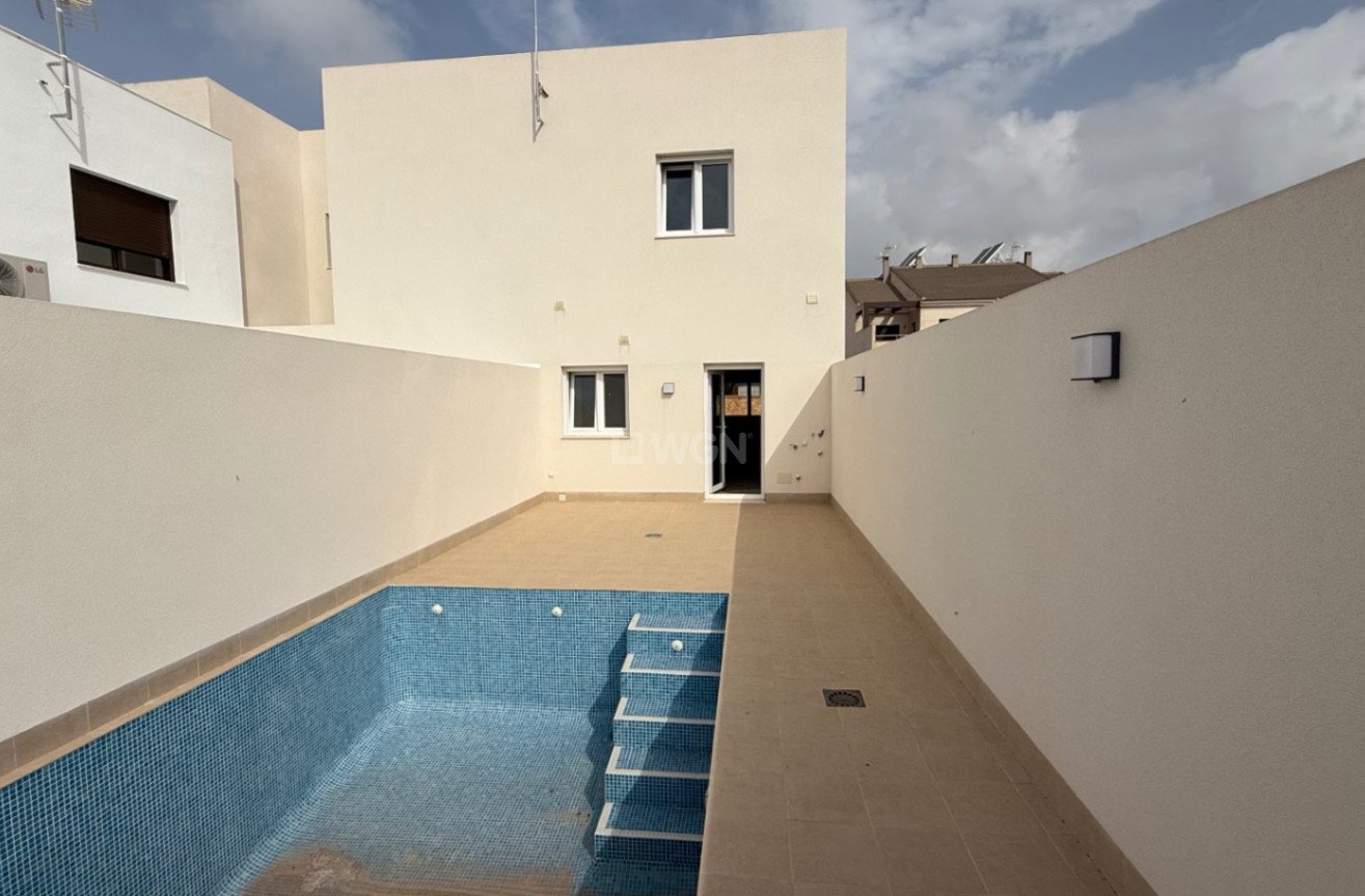 Resale - Duplex - Pilar de la Horadada - Costa Blanca