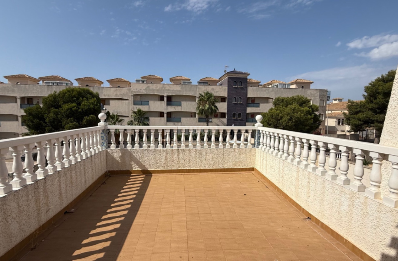 Resale - Villa - Orihuela - Inland