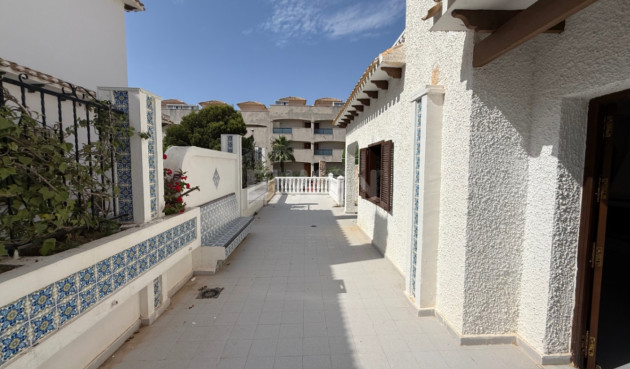 Resale - Villa - Orihuela - Inland