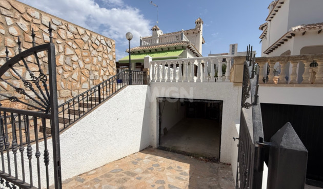 Resale - Villa - Orihuela - Inland