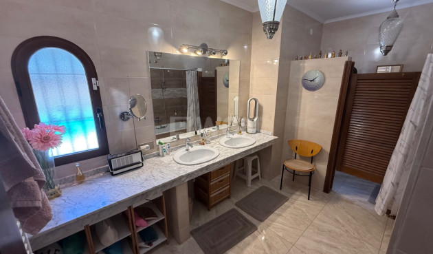 Resale - Villa - Orihuela - Inland