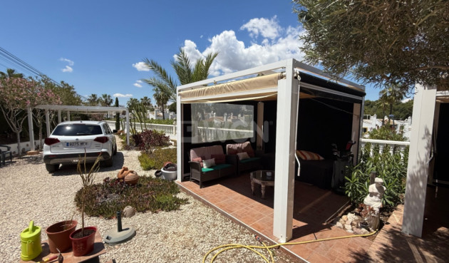 Resale - Villa - Orihuela - Inland