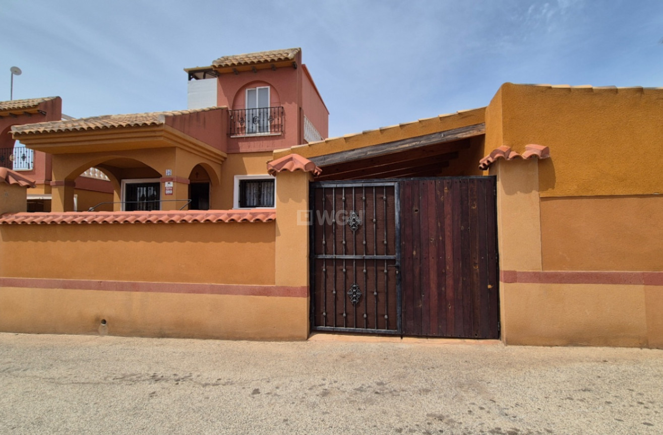Resale - Villa - Torrevieja - Costa Blanca
