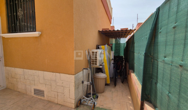 Resale - Villa - Torrevieja - Costa Blanca