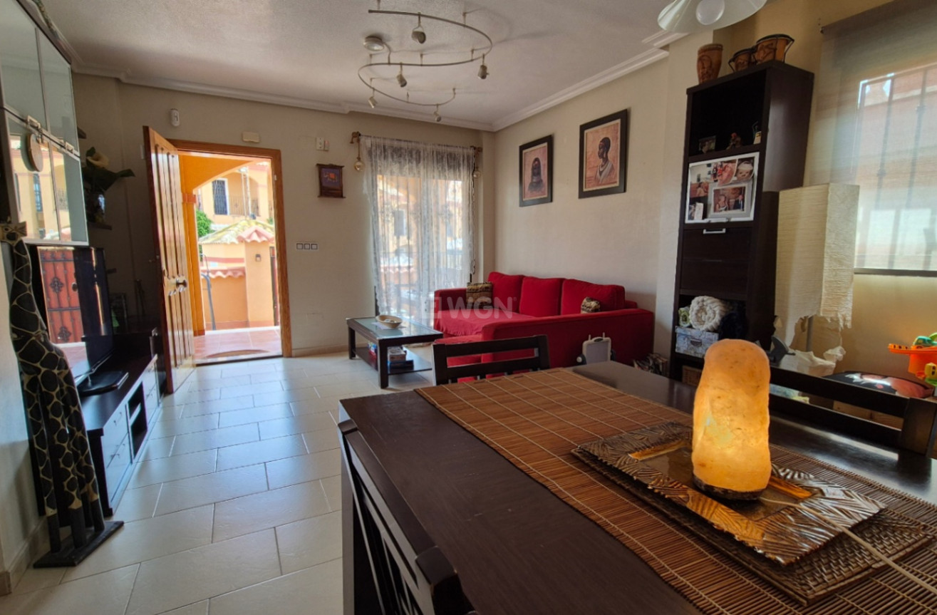 Resale - Villa - Torrevieja - Costa Blanca