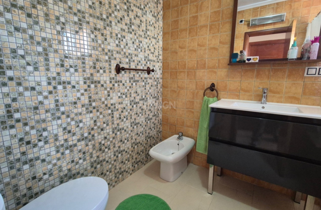 Resale - Villa - Torrevieja - Costa Blanca