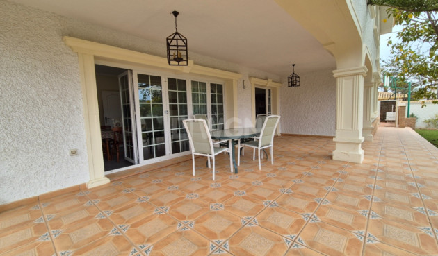 Resale - Villa - Orihuela - Inland