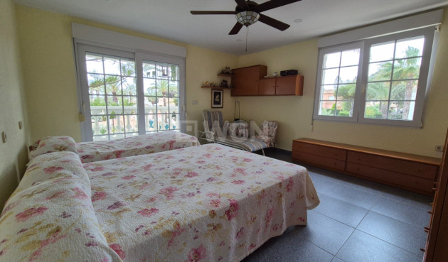 Resale - Villa - Orihuela - Inland