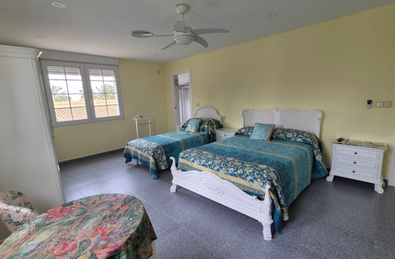 Resale - Villa - Orihuela - Inland