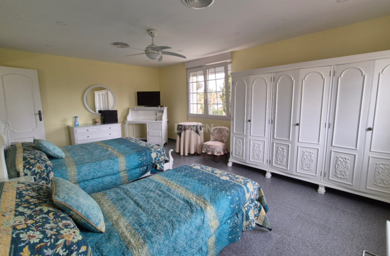 Resale - Villa - Orihuela - Inland