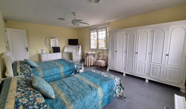 Resale - Villa - Orihuela - Inland