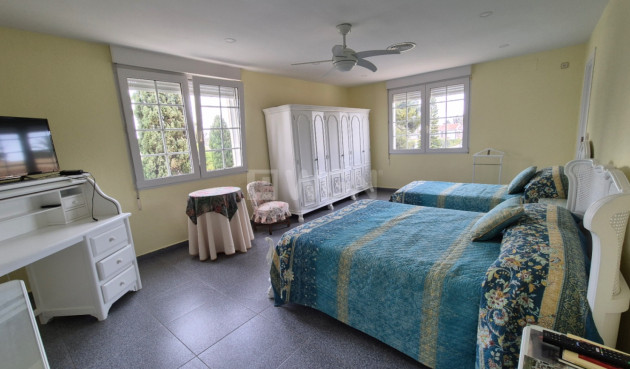 Resale - Villa - Orihuela - Inland