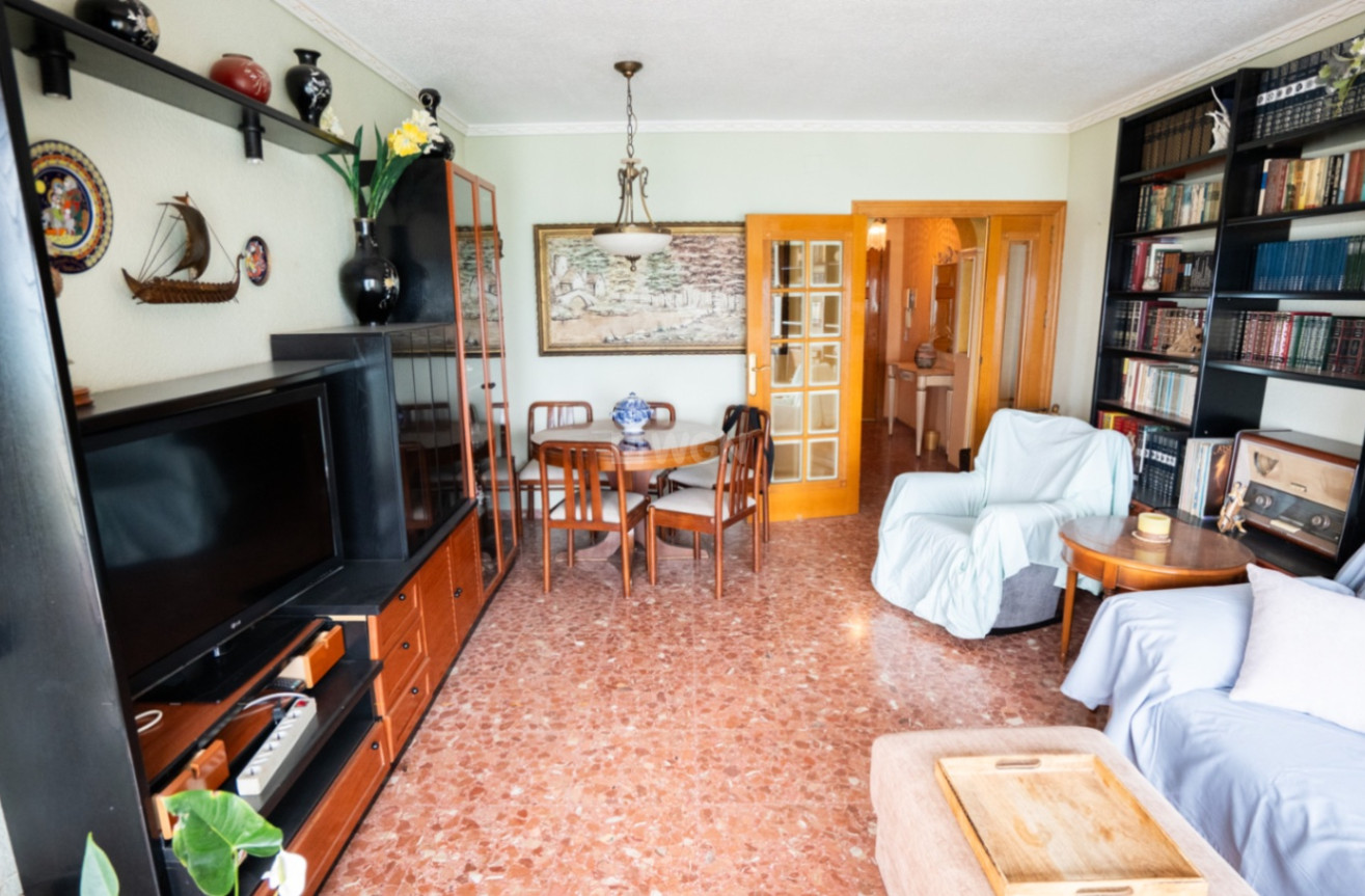 Resale - Apartment / flat - Torrevieja - Costa Blanca