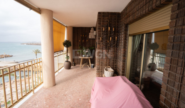 Resale - Apartment / flat - Torrevieja - Costa Blanca