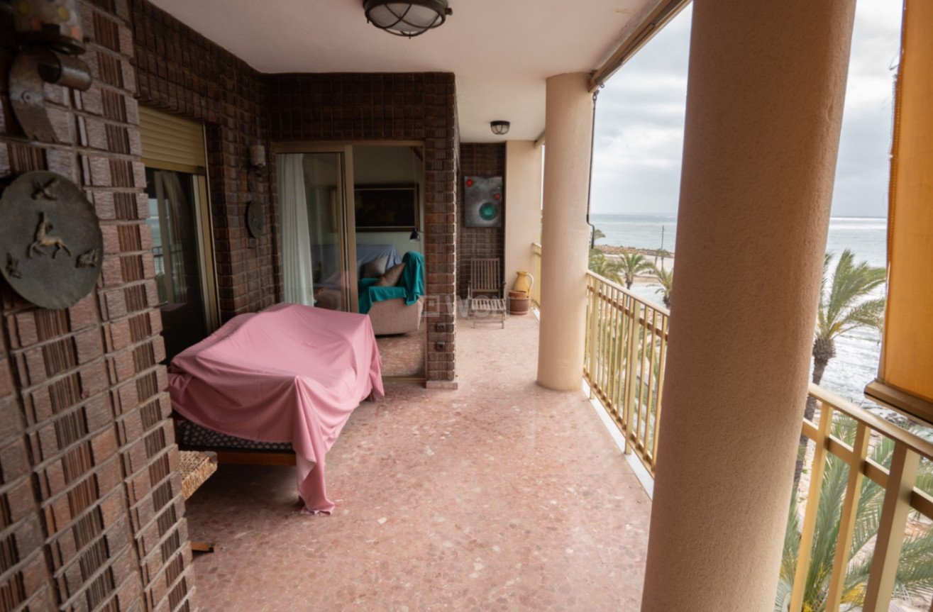 Resale - Apartment / flat - Torrevieja - Costa Blanca