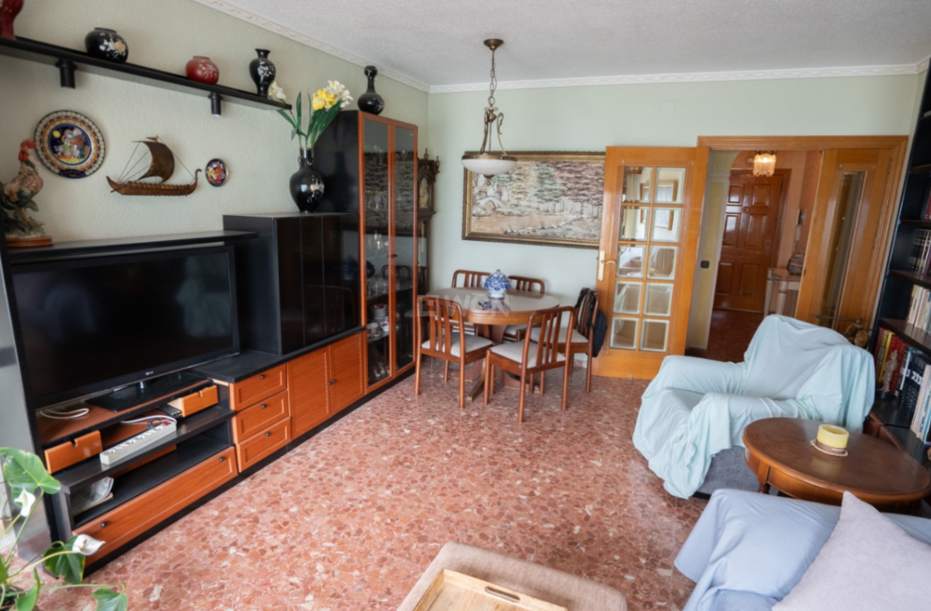 Resale - Apartment / flat - Torrevieja - Costa Blanca