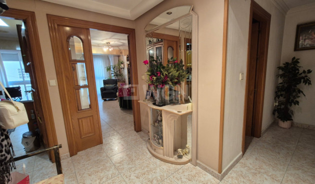 Wiederverkauf - Wohnung - Torrevieja - Costa Blanca