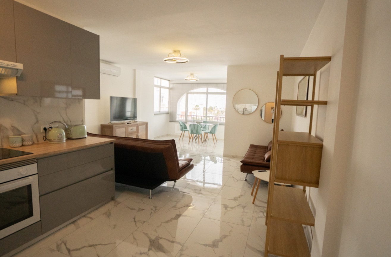 Resale - Apartment / flat - Orihuela - Inland