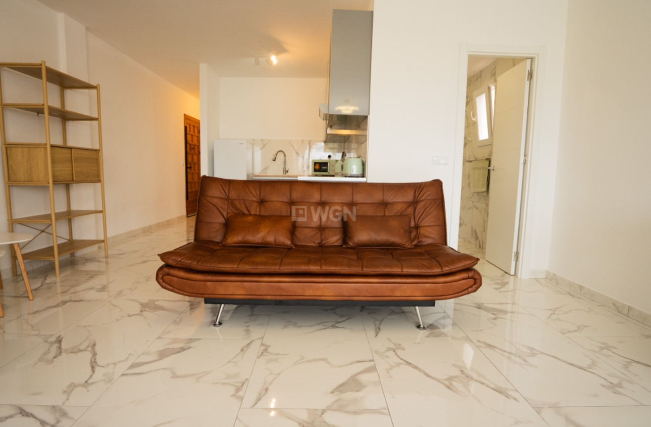 Resale - Apartment / flat - Orihuela - Inland