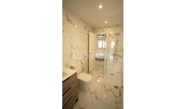 Resale - Apartment / flat - Orihuela - Inland