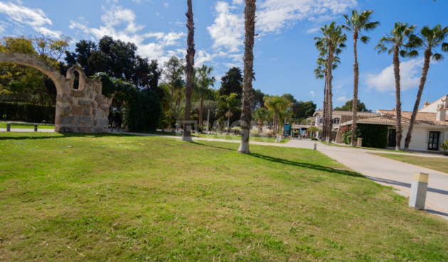 Resale - Apartment / flat - Orihuela - Inland