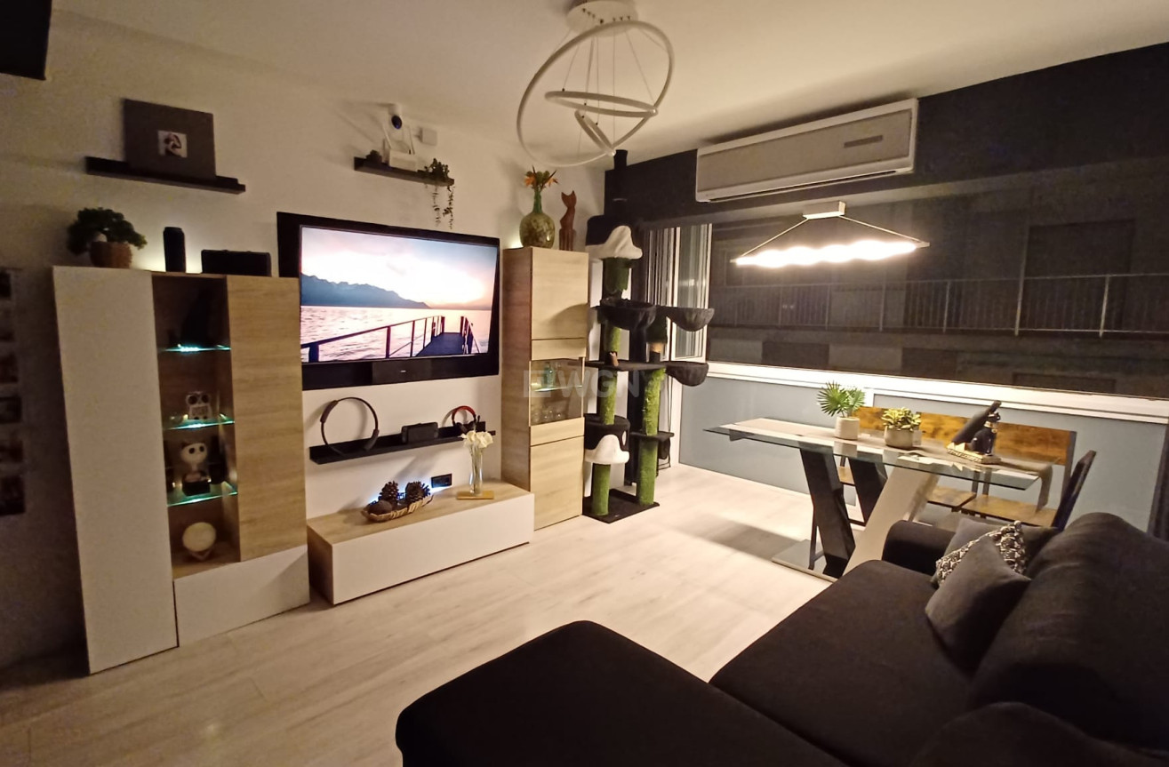 Resale - Apartment / flat - Torre de la Horadada - Costa Blanca