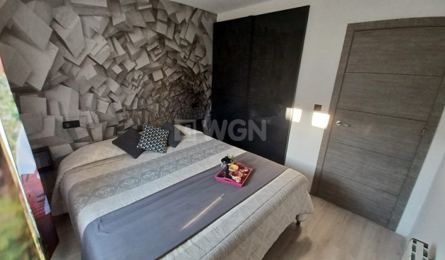 Resale - Apartment / flat - Torre de la Horadada - Costa Blanca