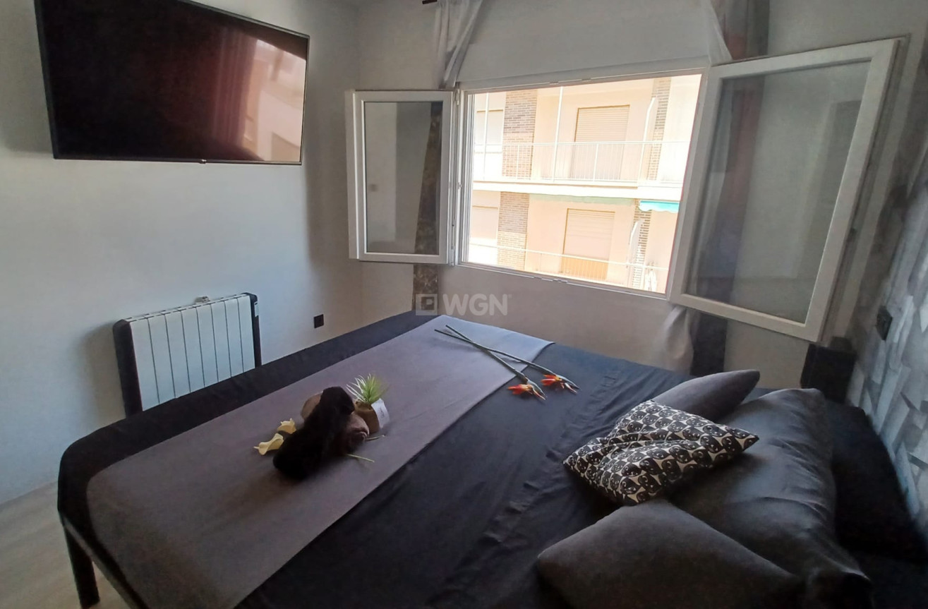 Resale - Apartment / flat - Torre de la Horadada - Costa Blanca