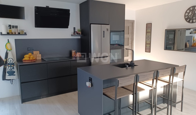 Resale - Apartment / flat - Torre de la Horadada - Costa Blanca