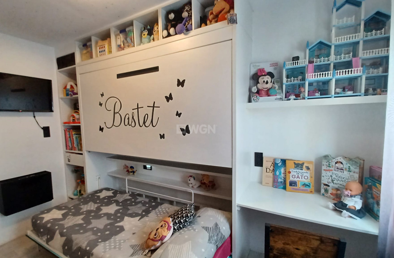 Resale - Apartment / flat - Torre de la Horadada - Costa Blanca