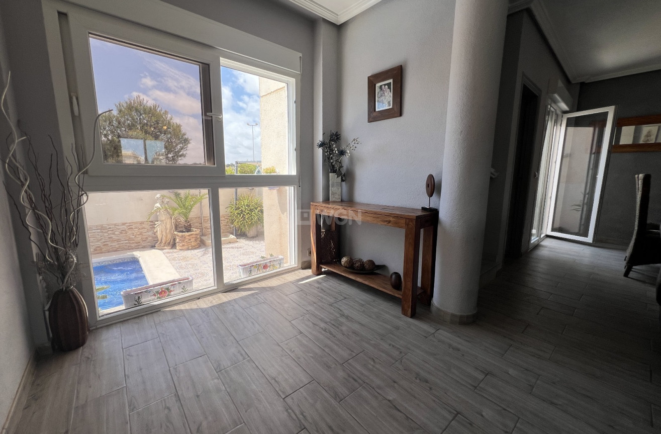 Resale - Villa - Orihuela - Inland