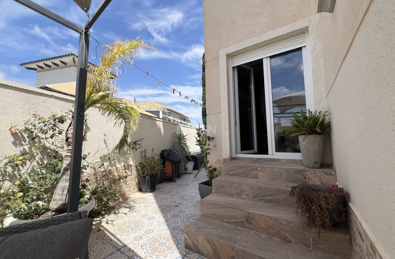 Resale - Villa - Orihuela - Inland