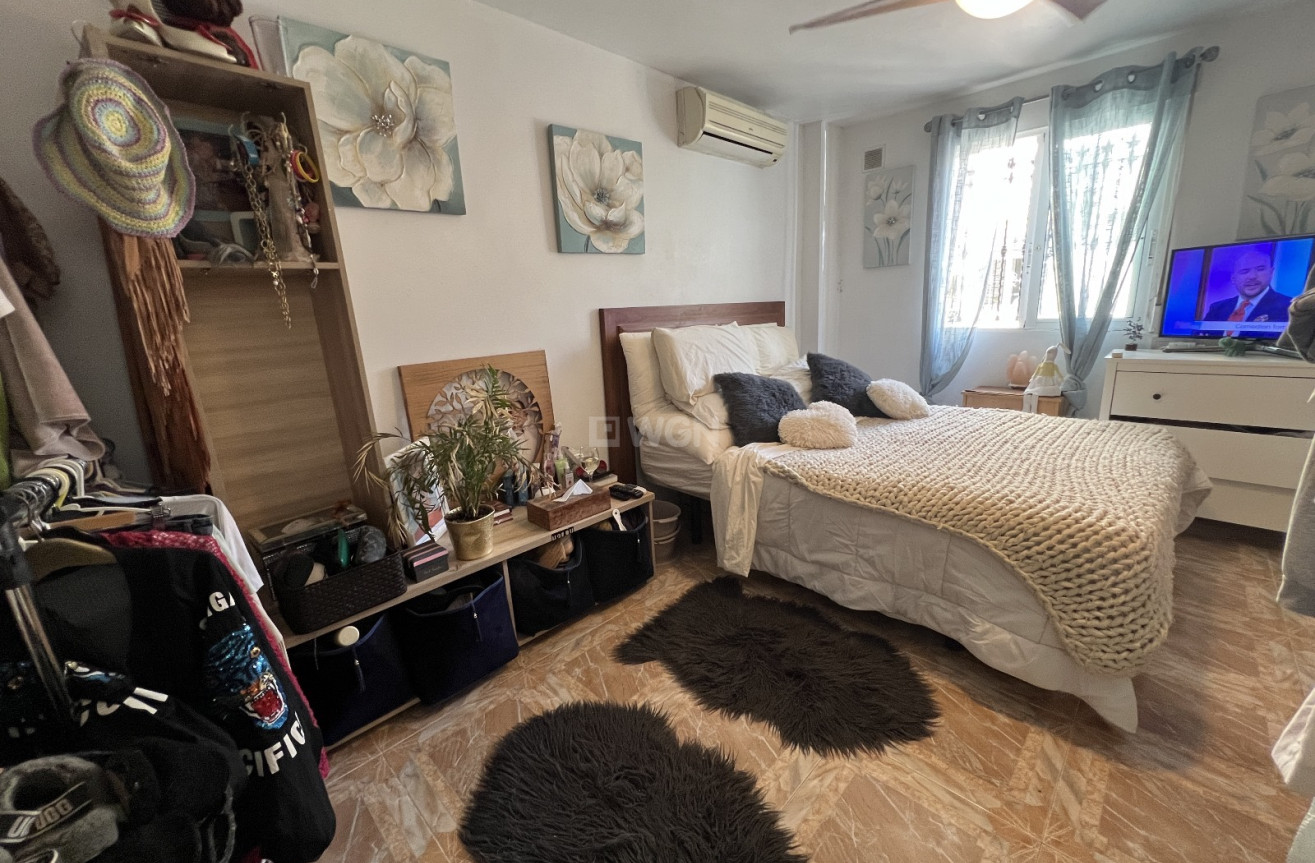 Resale - Villa - Orihuela - Inland