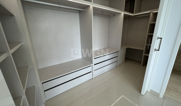 Resale - Villa - San Miguel de Salinas - Inland