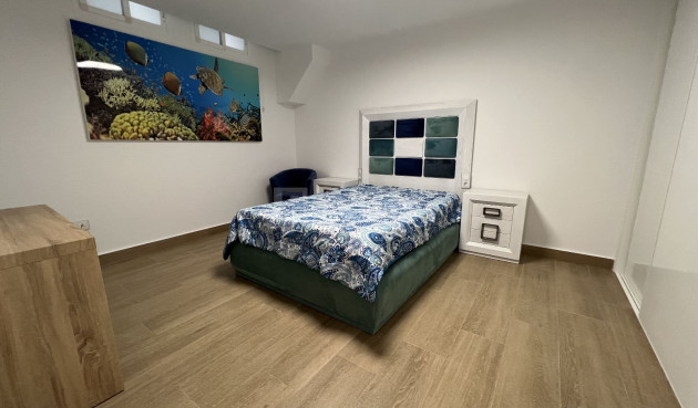 Resale - Villa - San Miguel de Salinas - Inland