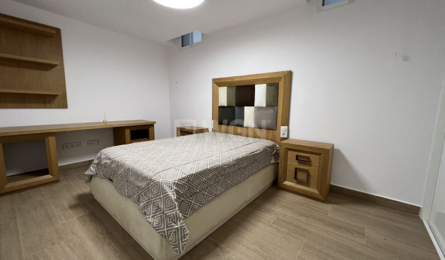 Resale - Villa - San Miguel de Salinas - Inland