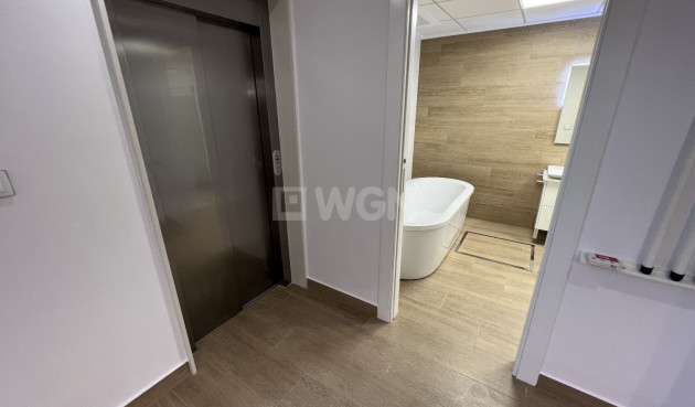 Resale - Villa - San Miguel de Salinas - Inland