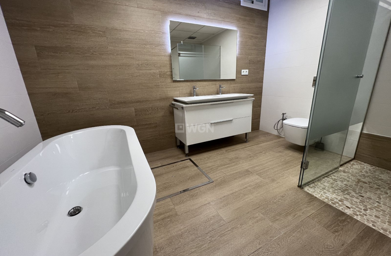 Resale - Villa - San Miguel de Salinas - Inland