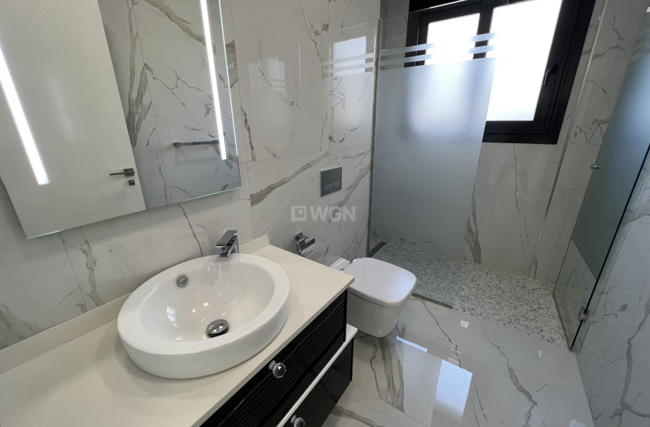 Resale - Villa - San Miguel de Salinas - Inland