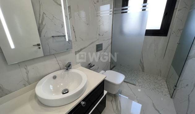 Resale - Villa - San Miguel de Salinas - Inland